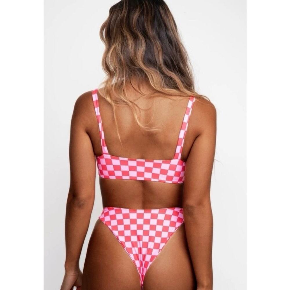 Skatie• ‘Kelly’ Bikini Bottoms in DAYTONA - Picture 3 of 13